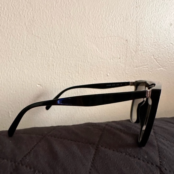 Céline Luxury Sunglasses - Picture 4 of 9